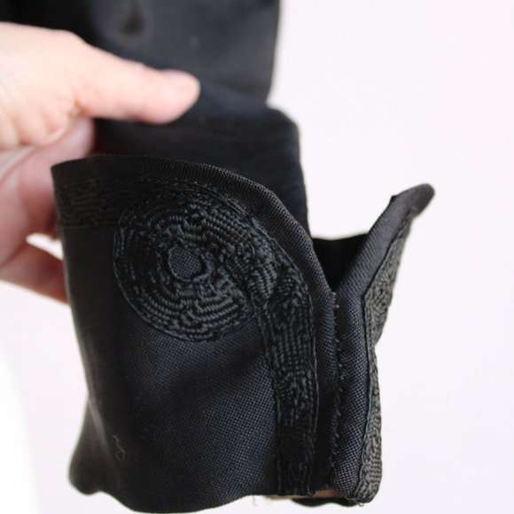 Vintage Antique 1800s Womens Victorian Jacket, Large Size Black Silk Edwardian - Picture 9 of 10